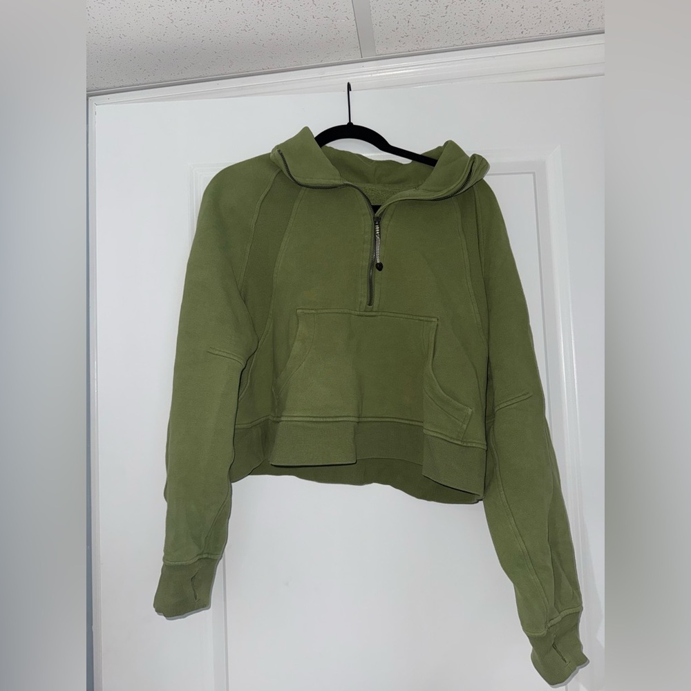 Lululemon Cropped Scuba Hoodie M/L